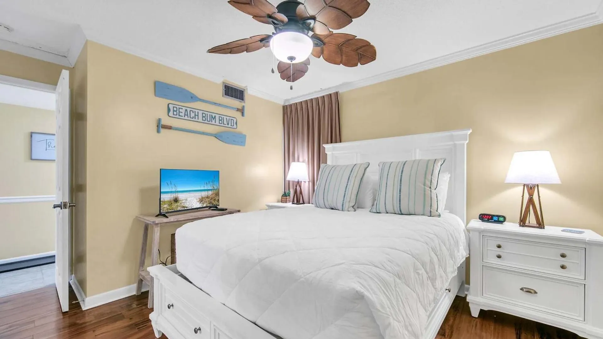 Semesterbostad Edgewater Tower 1-411 Villa Panama City Beach